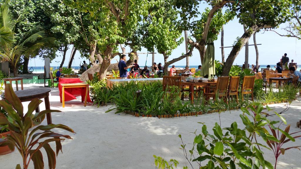 Seashore Maafushi